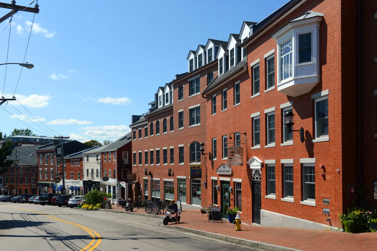 Building a Strong Culture of Compliance for Your HOA in New York, NY
